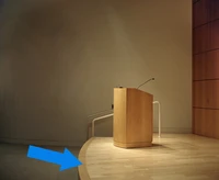 Definition & pronunciation of dais