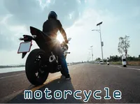 Definition & pronunciation of motorcycle