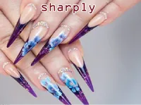 Definition & pronunciation of sharply