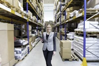 Definition & pronunciation of warehouse