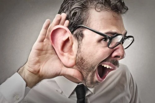 How to choose standard listening materials to best improve listening skills